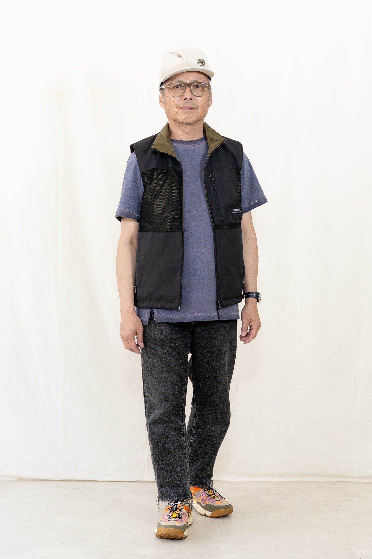 TAION Non Down Mountain Reversible Mesh Vest