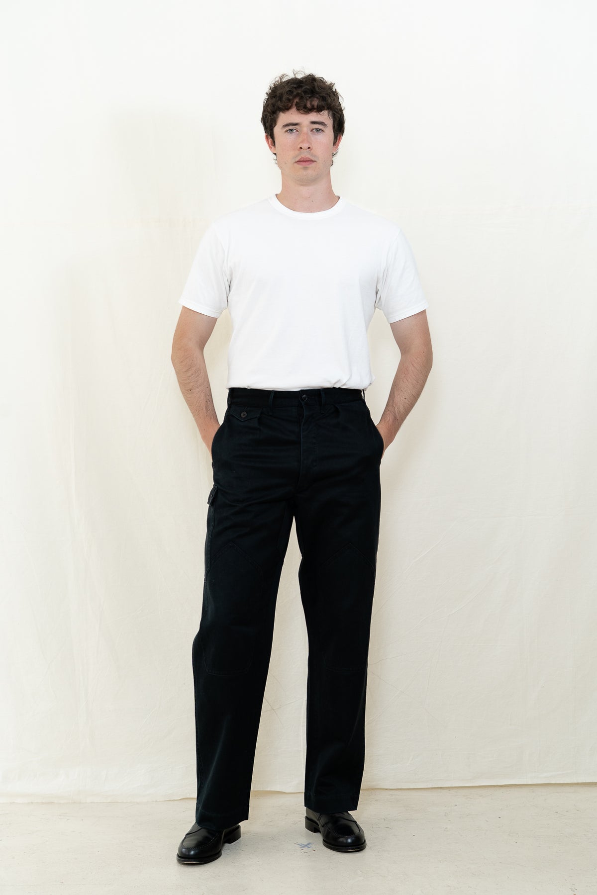 MotivMfg Dessin Sateen Army Trousers in Black