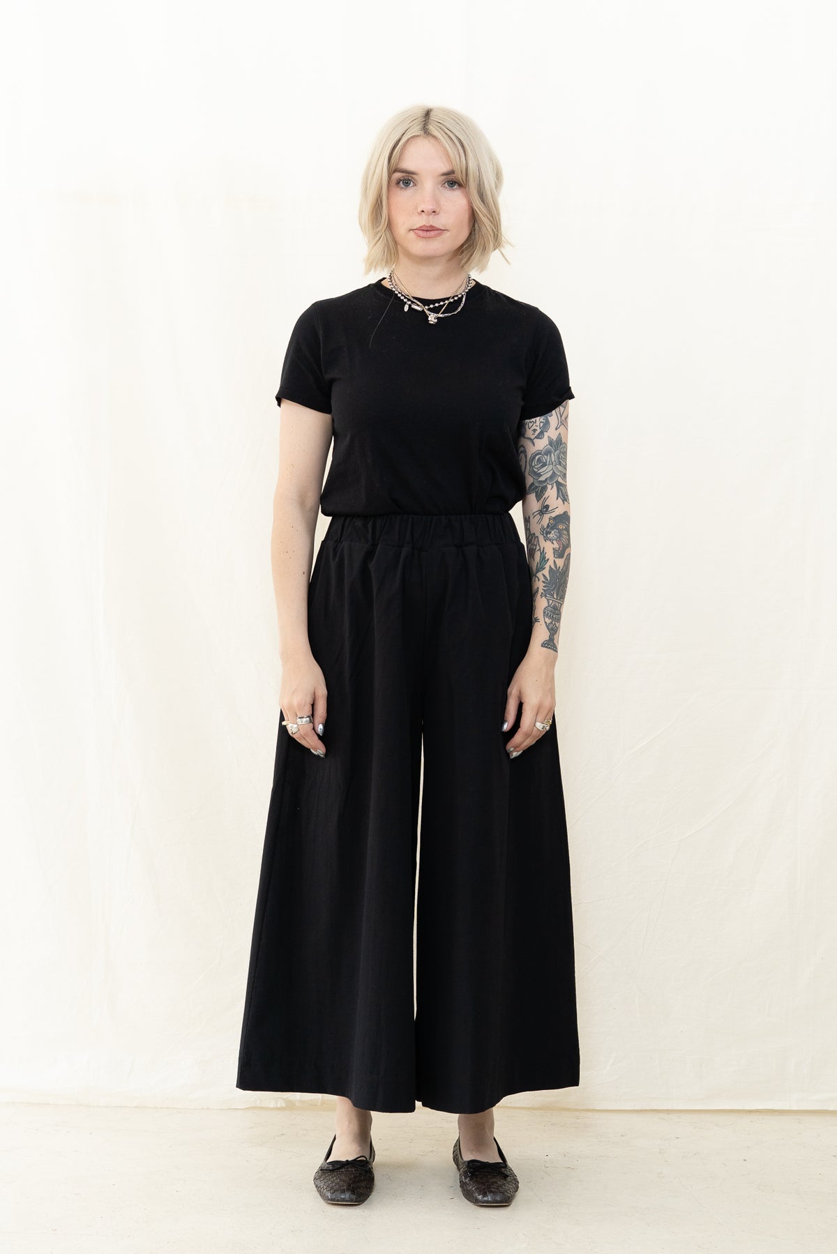 Beaumont Organic Mazu Poplin Pant in Black