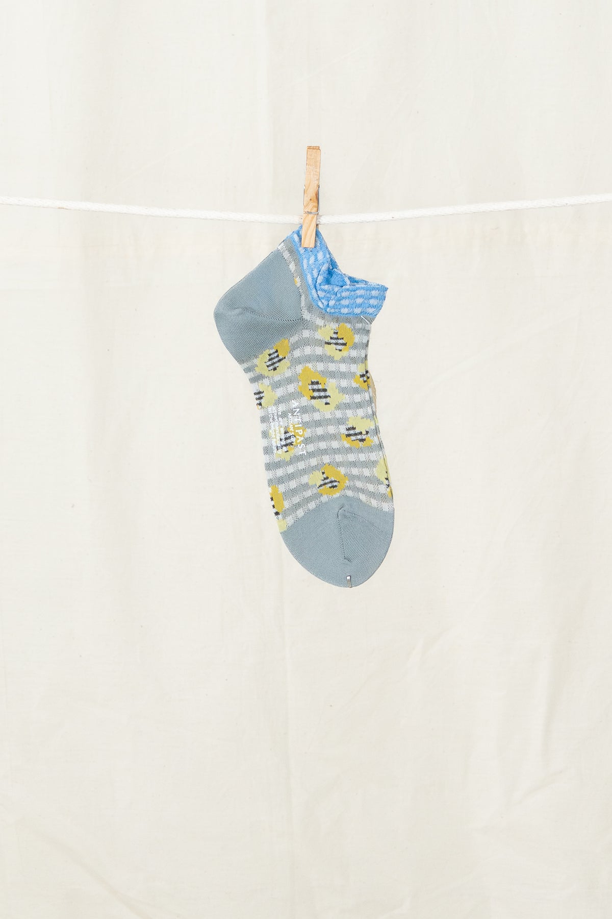 Antipast Women's Jungle Check Cover Socks