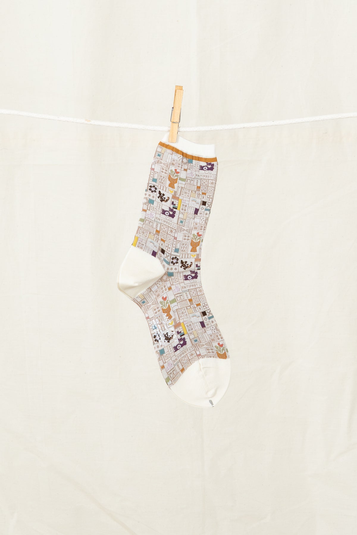 Antipast Women's Mosaic Tile Socks