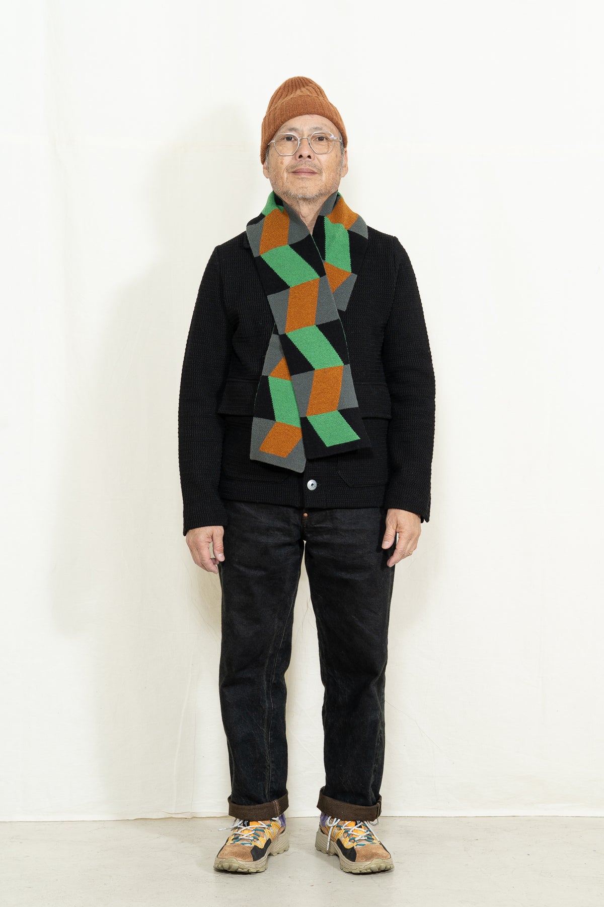Jo Gordon Zigzag Ribbon Scarf in Black and Drill Grey