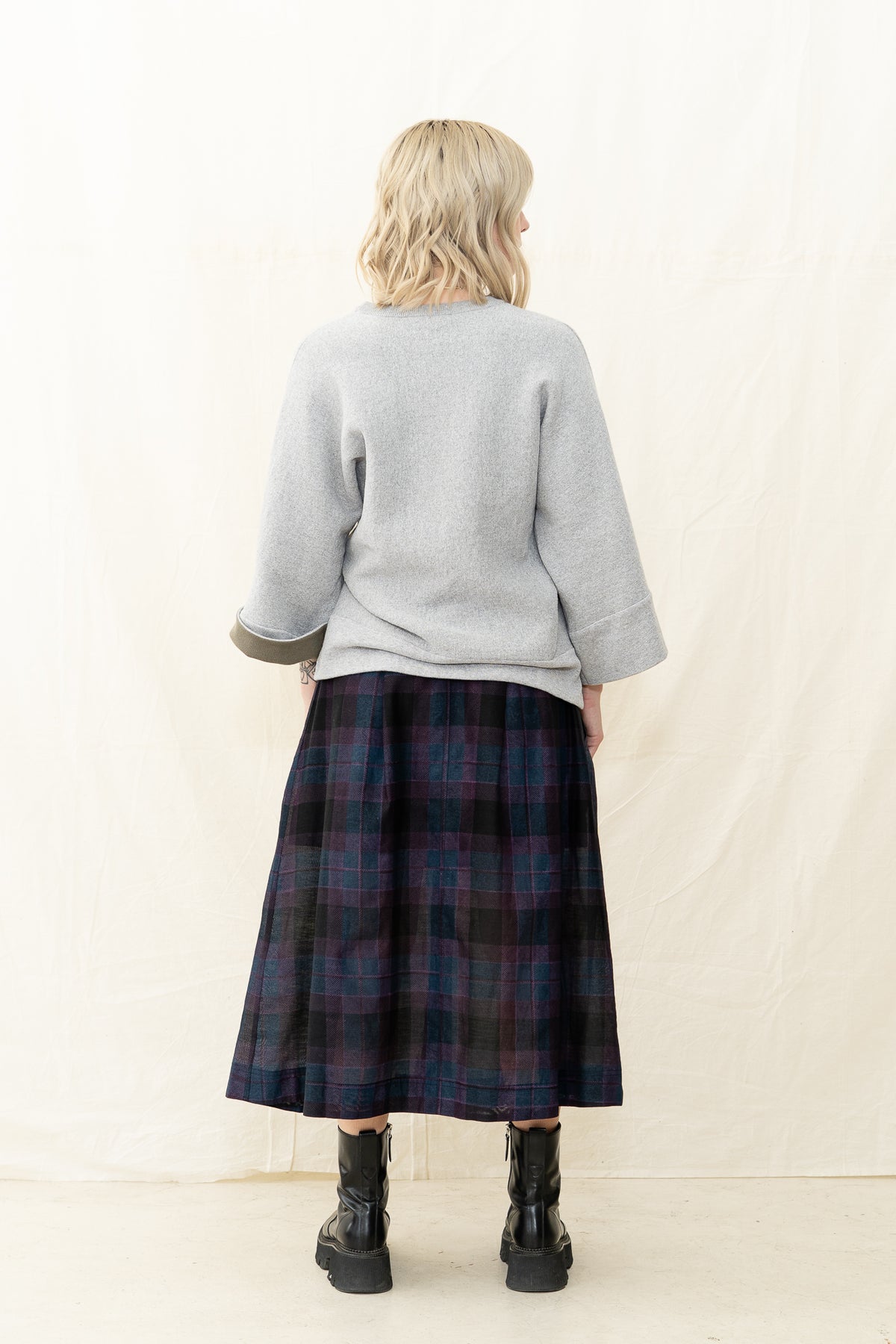 HUMANOID Sative Sweatshirt