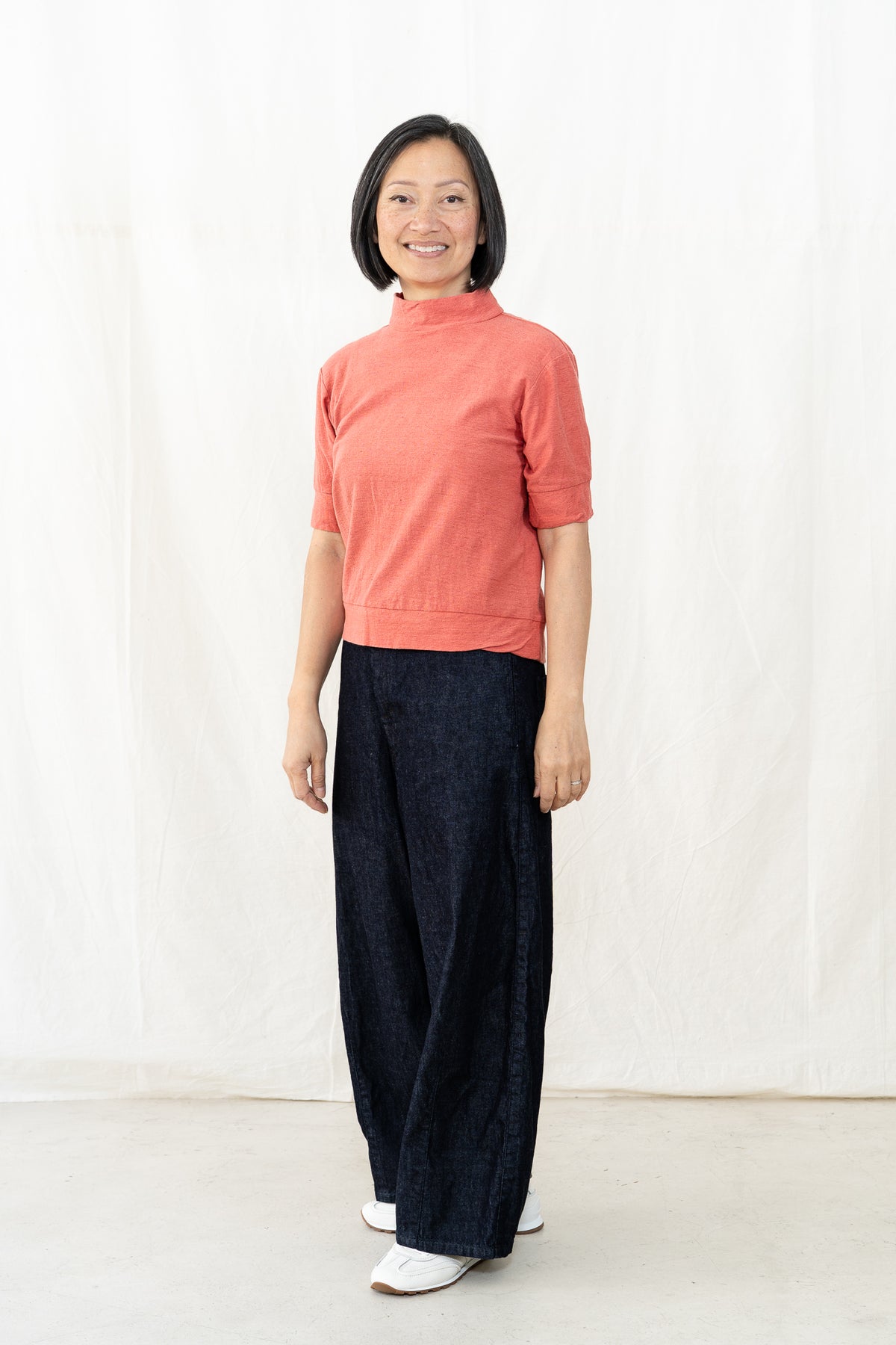 TEZOMEYA Hi-Neck T-Shirt