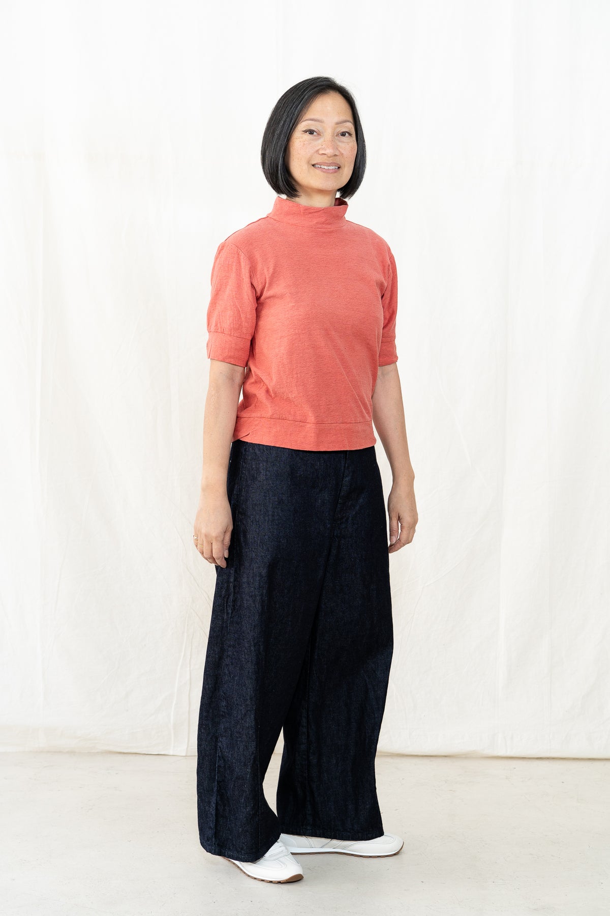 TEZOMEYA Hi-Neck T-Shirt
