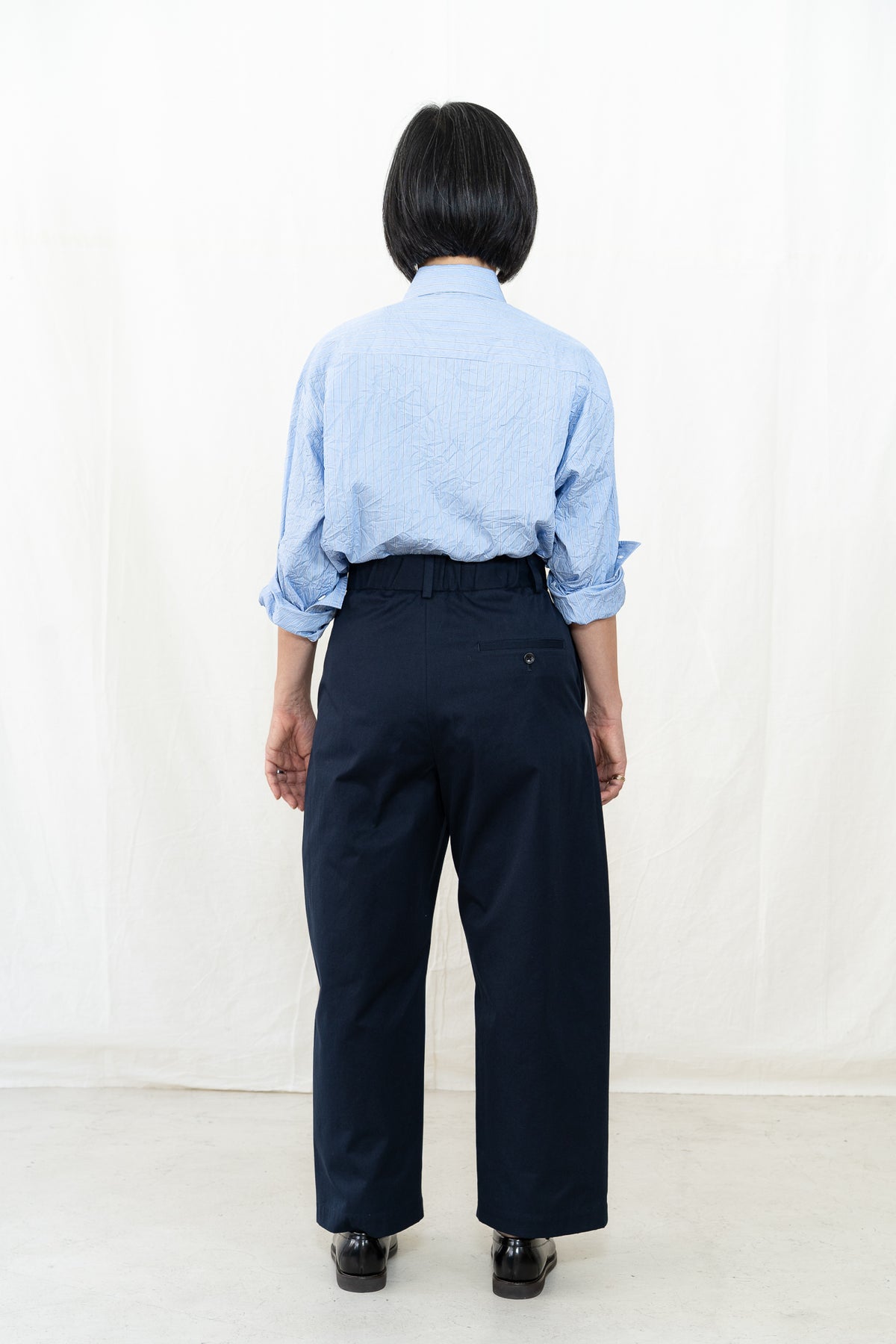 NICHOLSON & NICHOLSON Ecru-Chino Pants