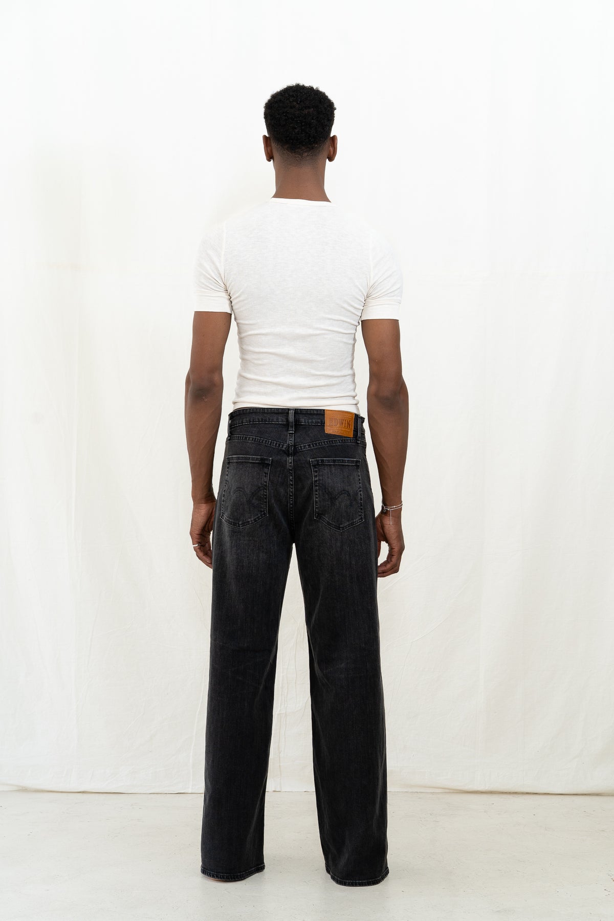 EDWIN 183 Uni Wide in Tamo