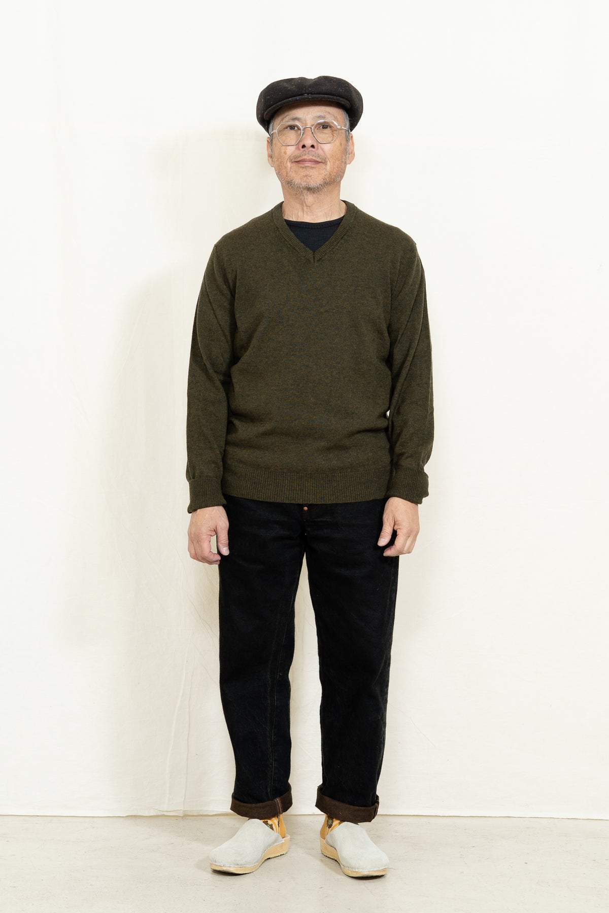 Casa Isaac ART. CC32 V Neck in Green Rust