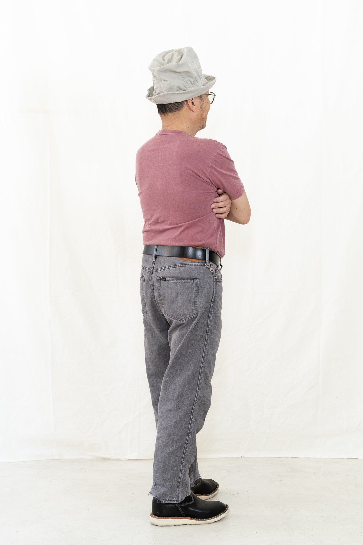 Chimala Pinkish Gray Wide Tapered Cut